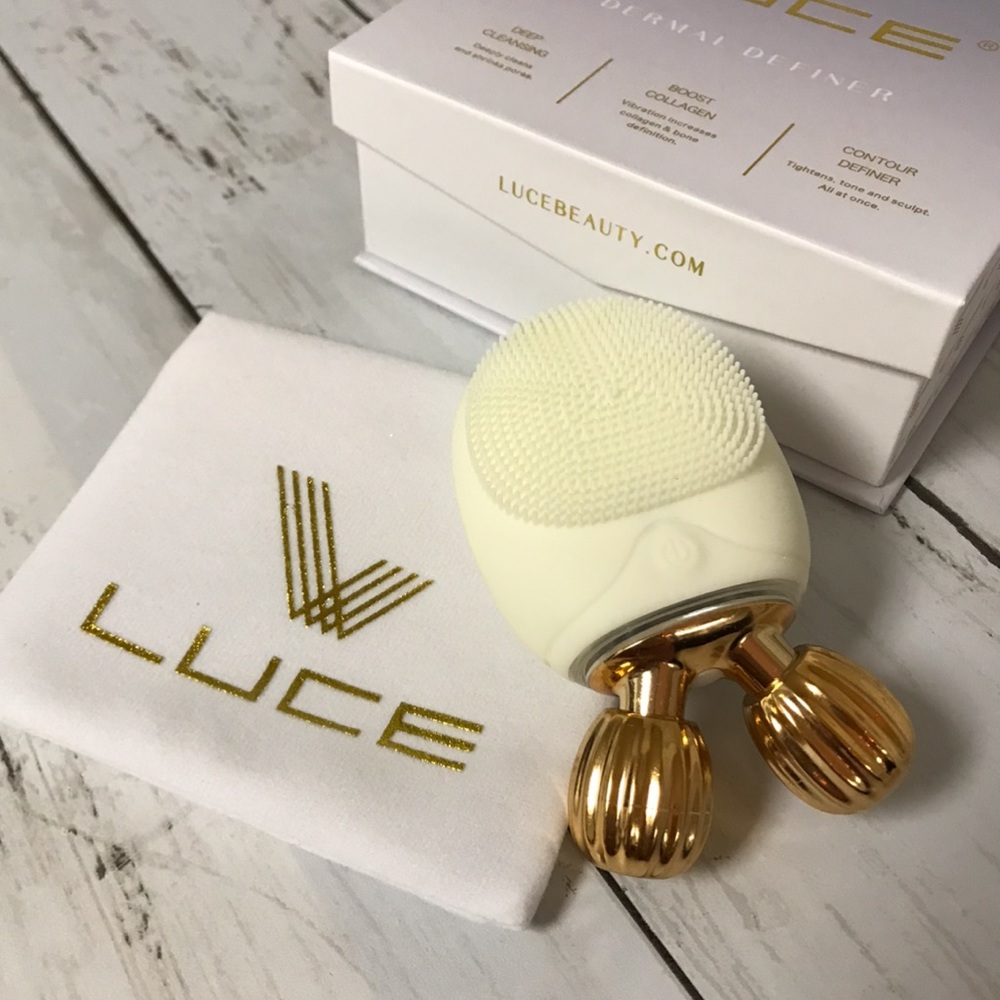 Luce Beauty Dermal Definer 2-in-1 Mini Facial Toner & Cleansing Brush & Definer